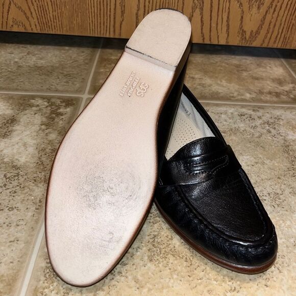 SAS Women’s Black Genuine Leather Casual Penny Loafers | Comfort Shoes Sz-8.5 - Picture 9 of 9